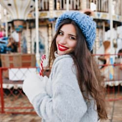 zara_broom