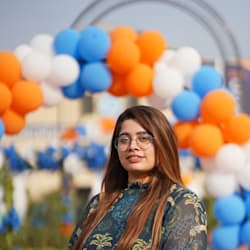 nashmia_habib