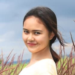 evelyn_dennise