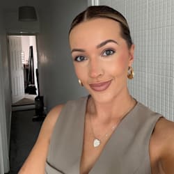 lisa_douglas