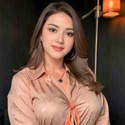 nikki_collins1