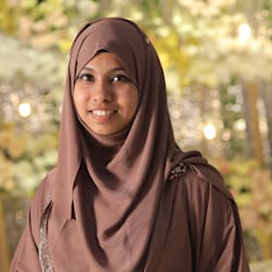 effat_rojoni