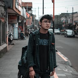 dhenilatif