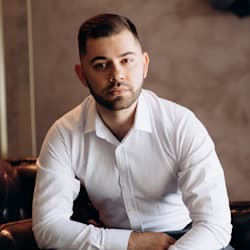 alex_pertsovoy