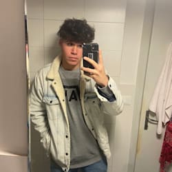 nicolas_larro