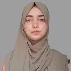 kinza_saleem2