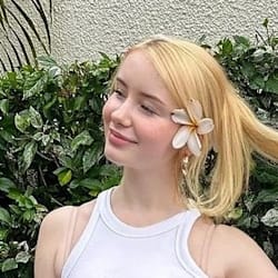 sofia_palmer9