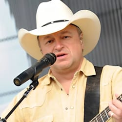 mark_chesnutt78