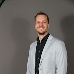 tomveijk