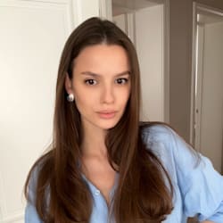 julia_bayr