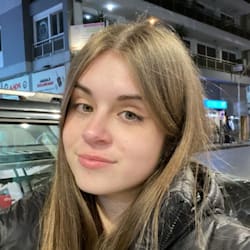 rachel_holt_