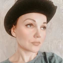 elana_tolliu