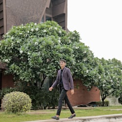 vraj_kalariya