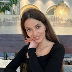 mihaela1202