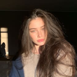 emilia_bonett28