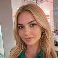 suzanne__hughes