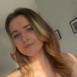 amelia_writer_