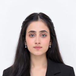 ayesha_younas12