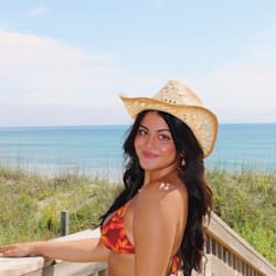 debra_rios
