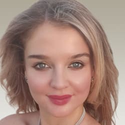 laurafarage89