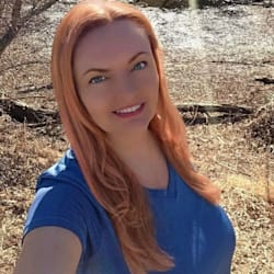 debbie_l001