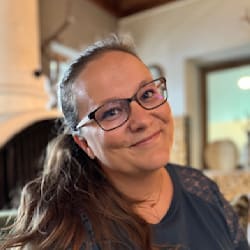 madame_nnn