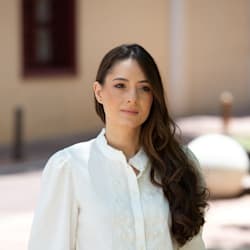 hana_kamari