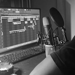 singwithyasmin