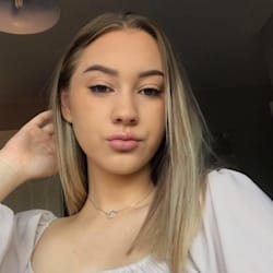 holly_rose1