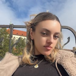 valeria_aicreat