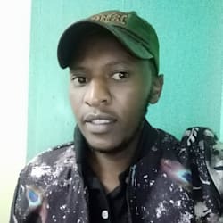 prof_james001