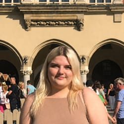 tori_szopinska
