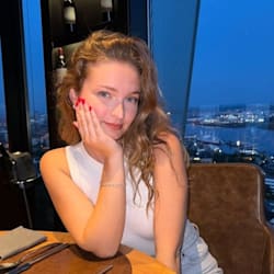 rebekah_connell