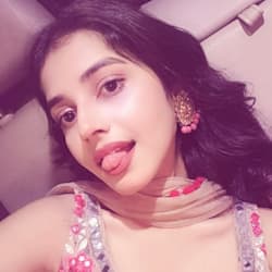 zoya_xo