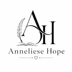 anneliese_hopee