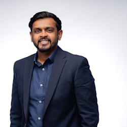 priyav_shah