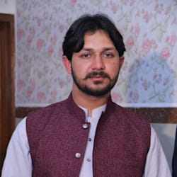 zeeshanliqat
