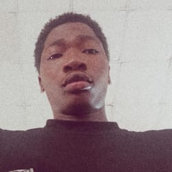 tom_akinss