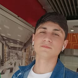 Fiverr profile picture for @hostil
