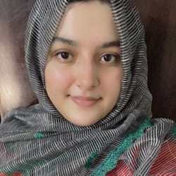ayesha_minahil