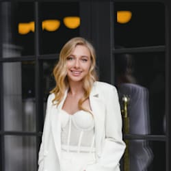avielleknox