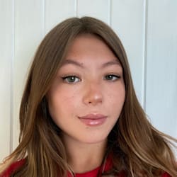 sunnymaewaller