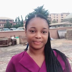 lydia_eze