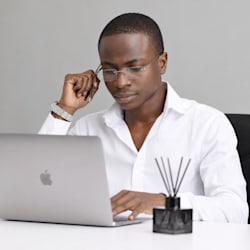 akiin_lolu