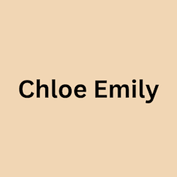 chloe_emily3