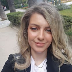 nayia_nikou