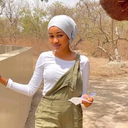 evelynmaina1
