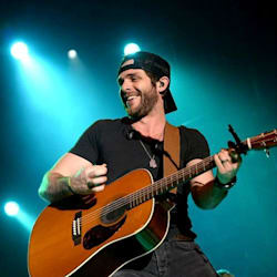 thomasrhett2