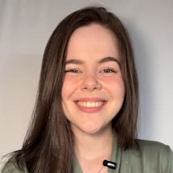 lara_ugcontent