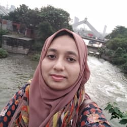 nazneen7472